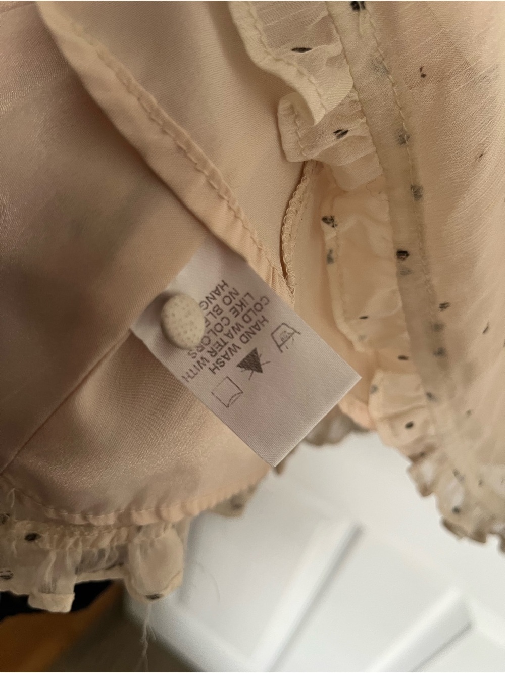 Romantic Cream Puff-Sleeve Mini Dress with Black Tie Detail - Picture 5 of 7